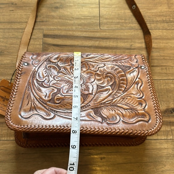 Thunderbird VINTAGE Hand Tooled Western Bag NWT - Picture 11 of 15